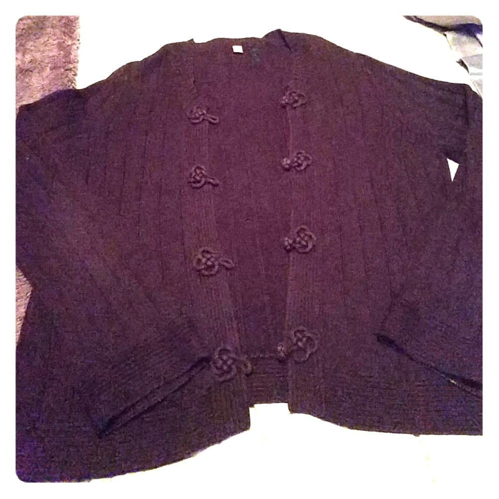 Brown cardigan with button details
